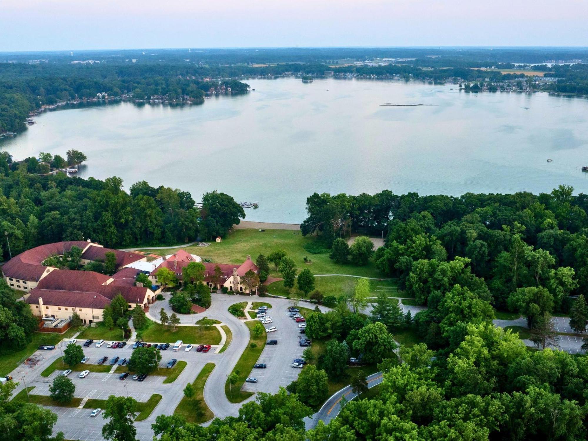 Potawatomi Inn&Cabins Angola Esterno foto